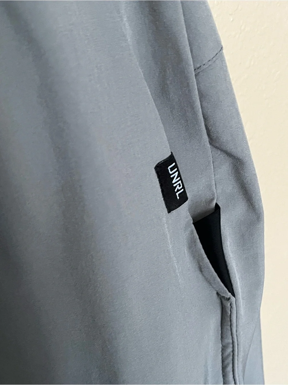 UNRL Stride Gray Pull-On Stretch Athletic Shorts 10
